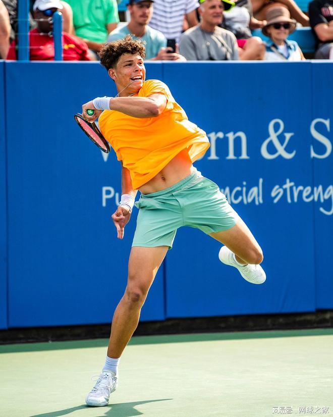 队球员之一 队球员之一