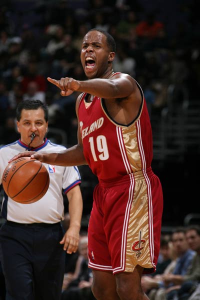 集技术与心 集技术与心